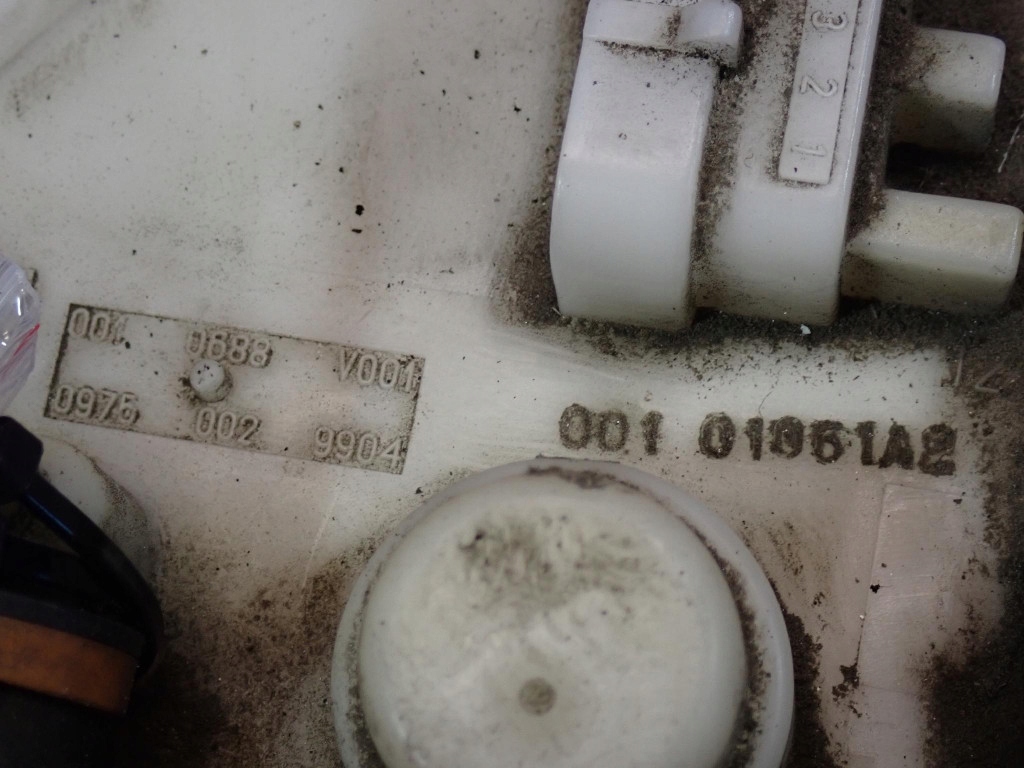 фото №5, Smart fortwo w450 00-07 0,6 насос пального 0010688v001 4 pin