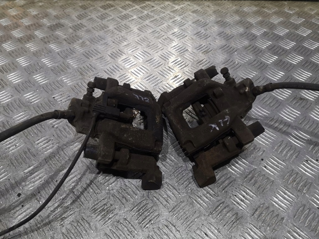 фото №1, Суппорт тормозной правый задняя mercedes glk x204 lift