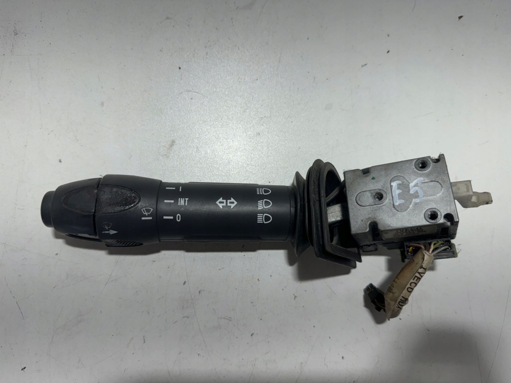 фото №1, Переключатель света дворник iveco stralis 504213154