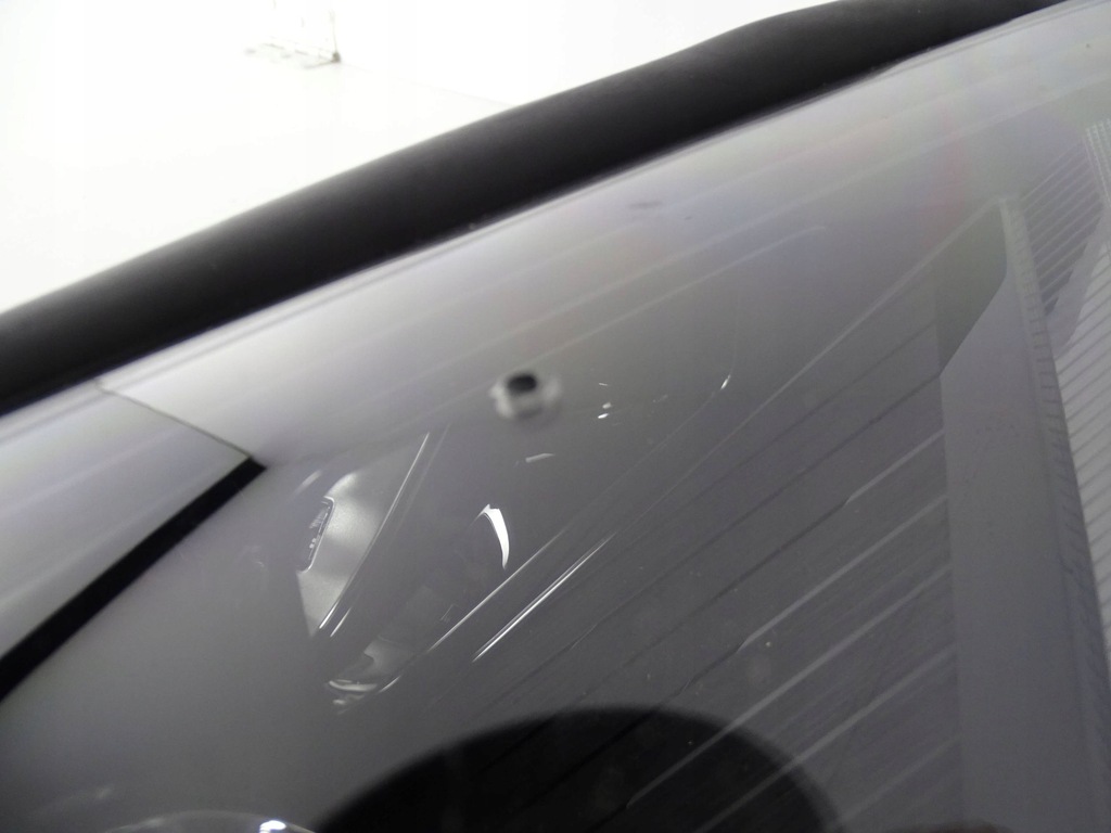 фото №7, Лампа перед передняя правая maserati mc granturismo m189 - czrny середина