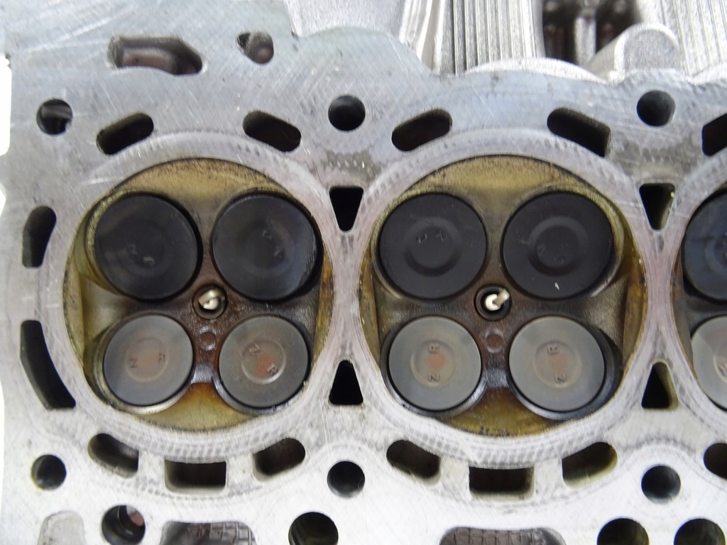 фото №10, Toyota chr c-hr prius iv 1.8 гибрид головка двигателя крышка x2zr-w22u