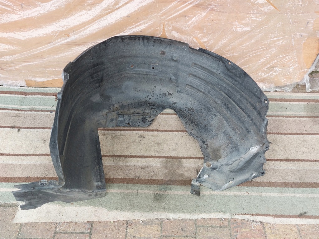 фото №5, Подкрылок левая задняя aston martin vantage 17r