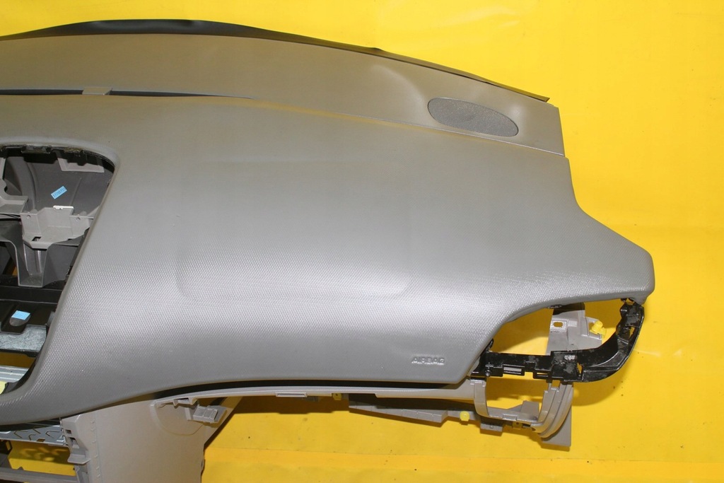 фото №8, Приборная панель приборная консоль приборная панель peugeot 207 hb