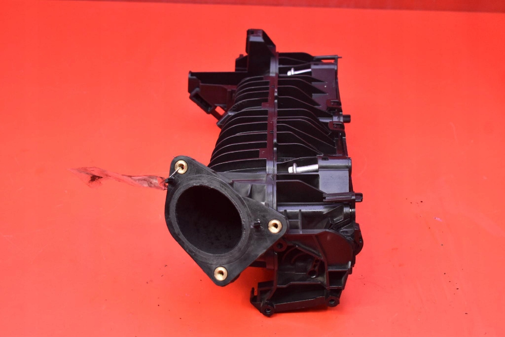 Коллектор впускной  8506406 7807991 bmw f30 f31 2.0 d 184 km 11-16 в Украине