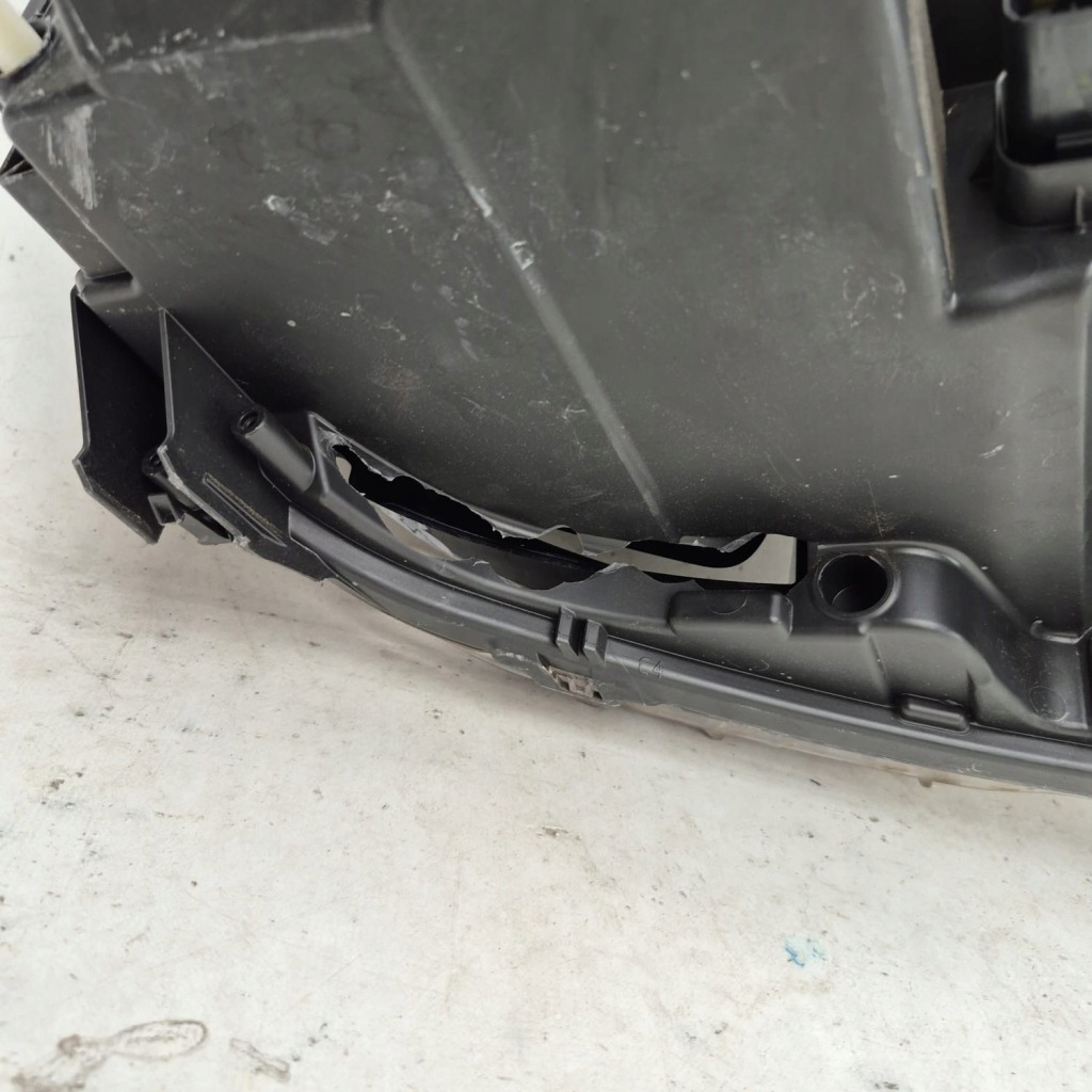 Citroen c3 3 рестайлінг  21- фара ліва перед передня full led 9836267180 Ціна