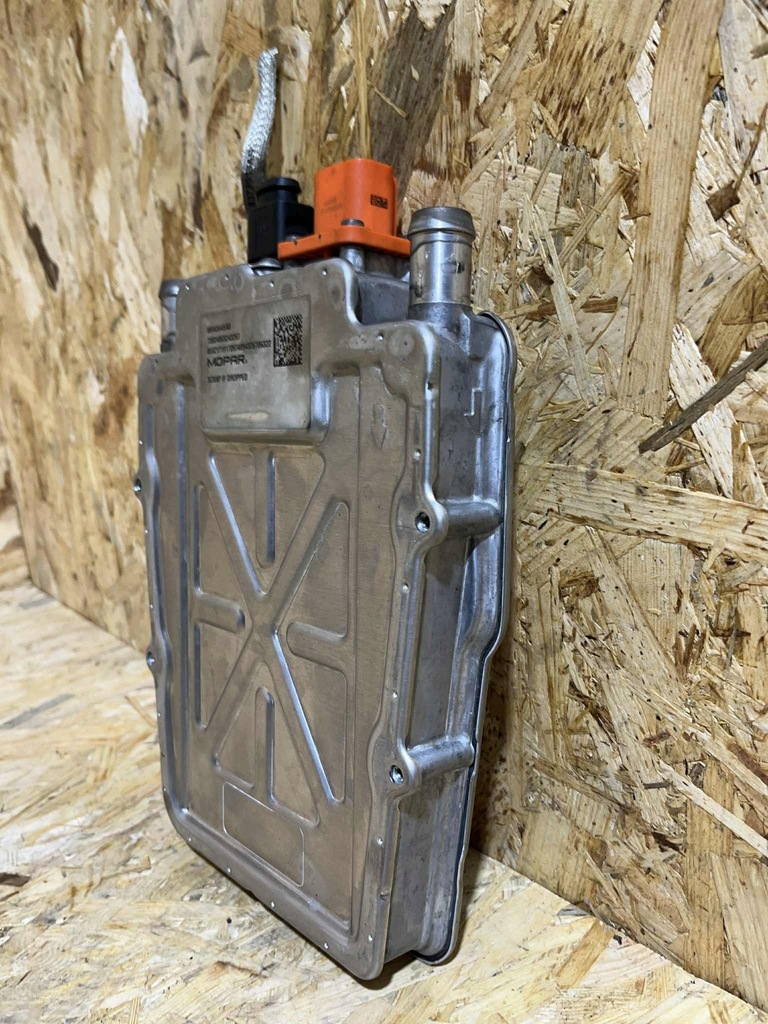 фото №7, Нагрівач акумулятора jeep wrangler jl 22r 2.0 t 4xe гібрид 68443445ab