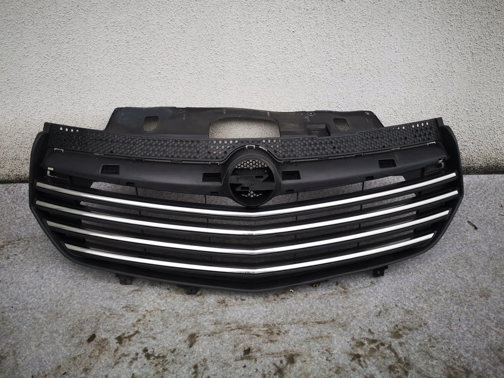 фото №1, Opel vivaro b 2 ii 2014- 14- решётка радиатора решётка радиатора