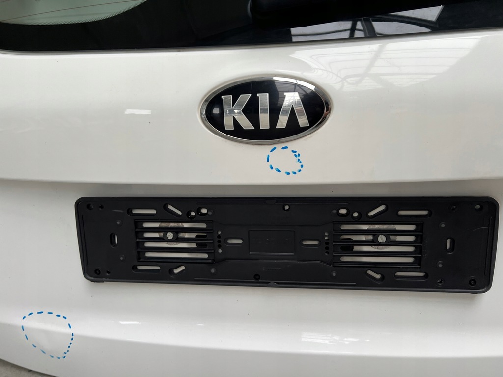 фото №9, Кришка багажника задня багажника kia carens iv