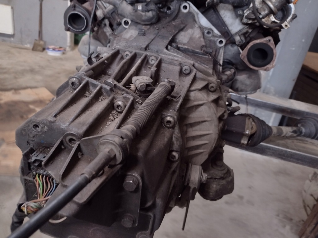 фото №1, Audi a6 c5 2,4.benz, коробка передач передач multitronik fnw.