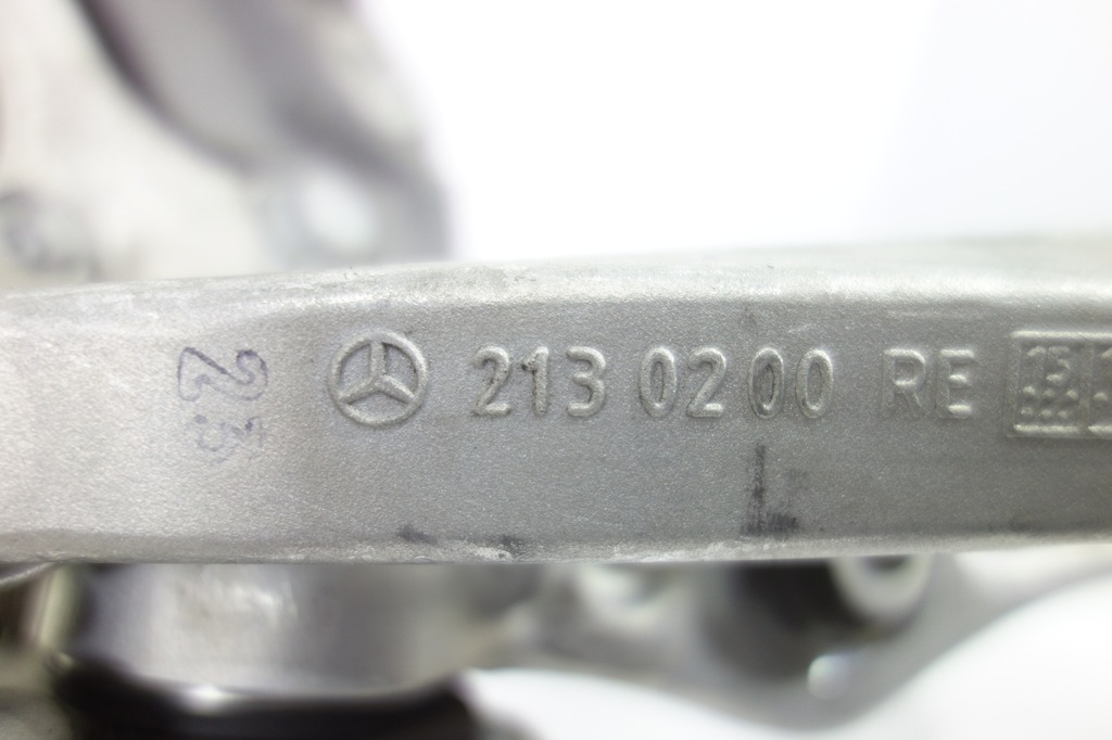 фото №7, Поворотный кулак диск суппорт рычаг перед правый mercedes glc w253