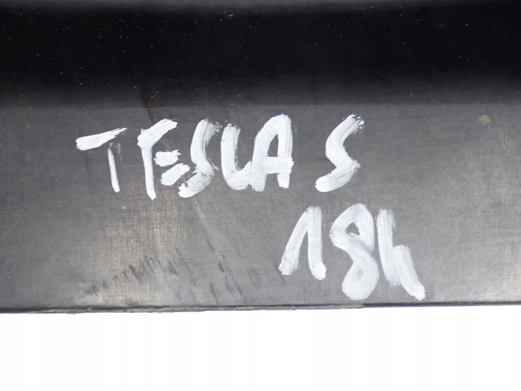 Комплект радиатор воды кондиционер вентилятор tesla s 18r в Украине