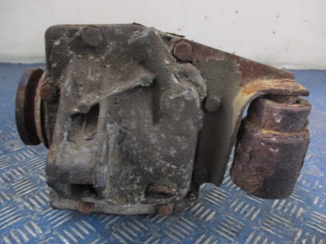 фото №4, Bmw e46 2.0d головка мост задний дифференциал 2.47 n2340m