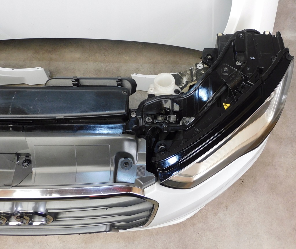 фото №10, Audi a3 8v 8v5 sedan kompletny перед бампер лампи капот pas ксенон