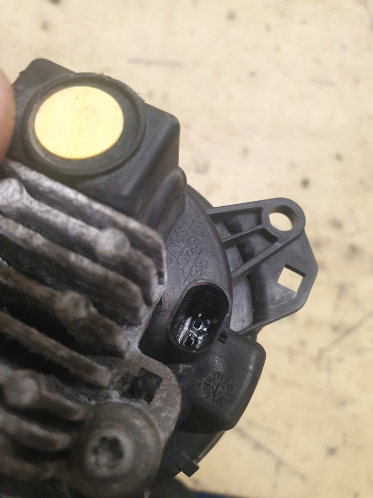 фото №8, Land rover defender ii l663 l8b2-15201-ae протитуманна фара led лівий правий бампер