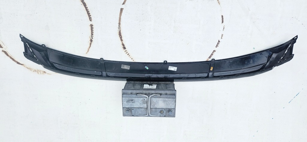 Спойлер dół бампера audi e-tron 4ke 2019- перед передний Цена