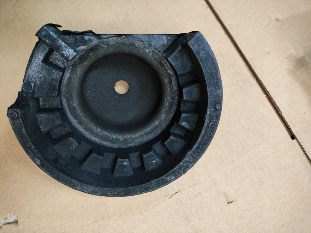 фото №1, Подушка амортизатора перед talento nv300 primastar trafic iii vivaro оригінальний номер