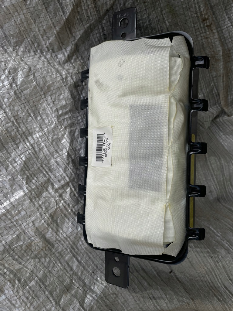 фото №1, Подушка подушка безопасности пассажира kia carens iv