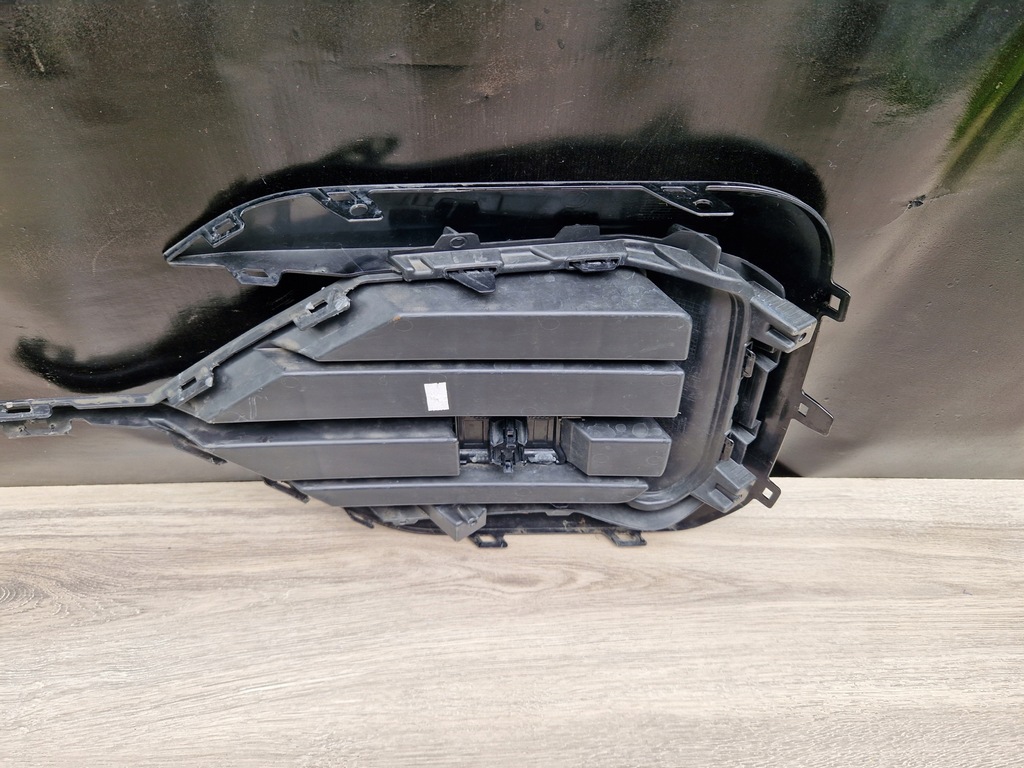 фото №5, Решітка vw touareg r-line 760853664a