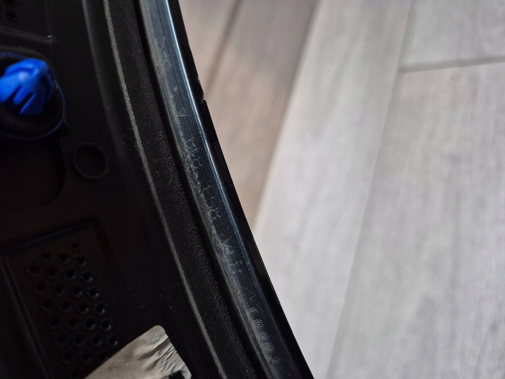 фото №9, 14256. audi q3 молдинг крыло правый задняя 83a853818a