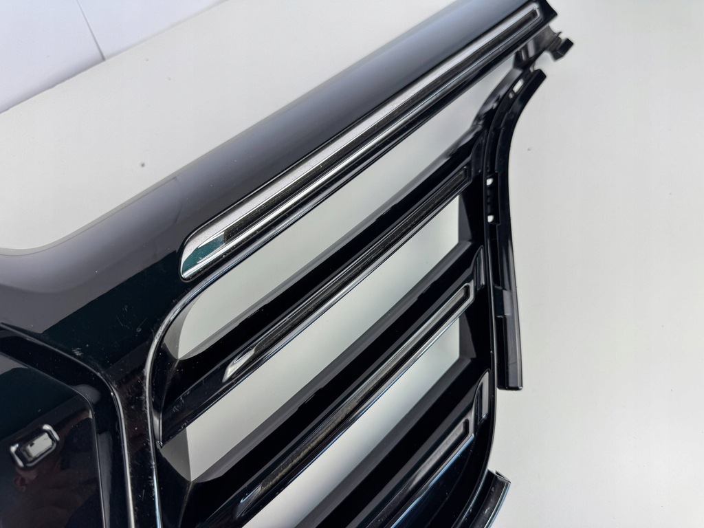 фото №12, Renault megane iv решётка радиатора решётка радиатора оригинал 622567680r