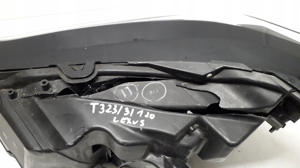 Lexus rx 4 iv 15-19 фара правый  full led - стекло Недорого