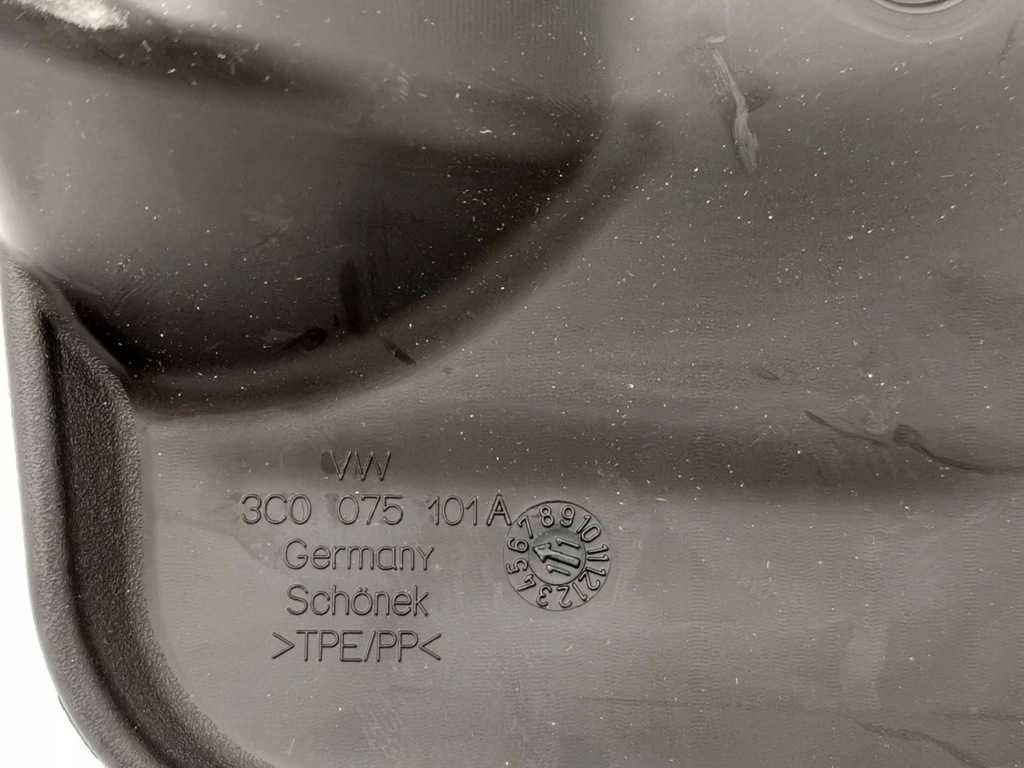 фото №9, Набір бризковики задня правий лівий vw passat b7 3c0075101a новий org