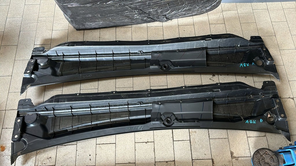 фото №3, Жабо пластиковий renault arkana 668115282r