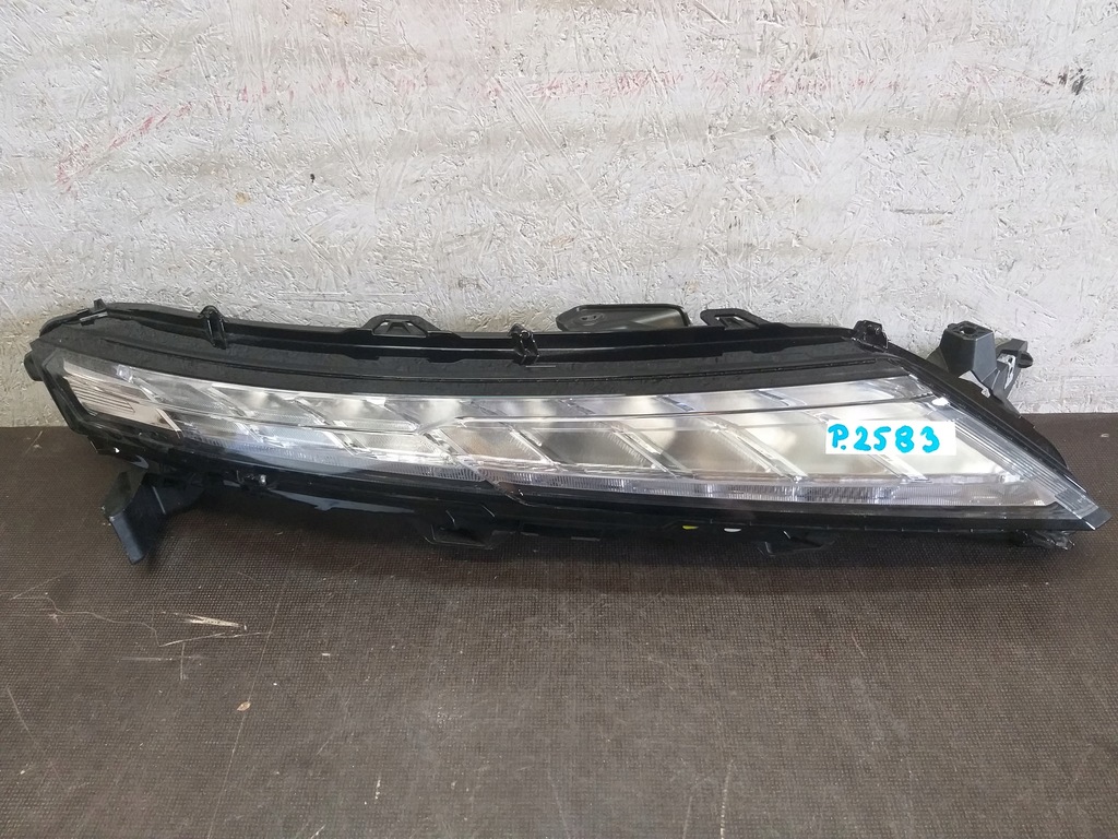 фото №1, Лампа перед правая mitsubishi eclipse cross led lift