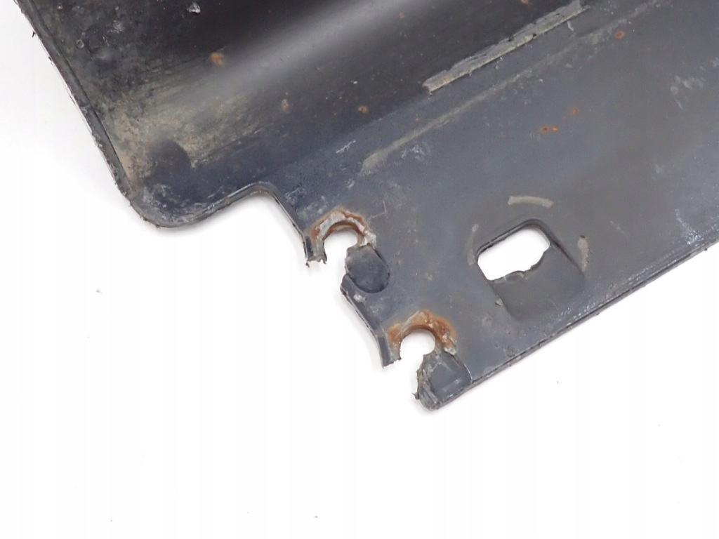 Молдинг накладка порог порог левая 5171-7062297 22944911 bmw 3 e90 e91 2005r Цена