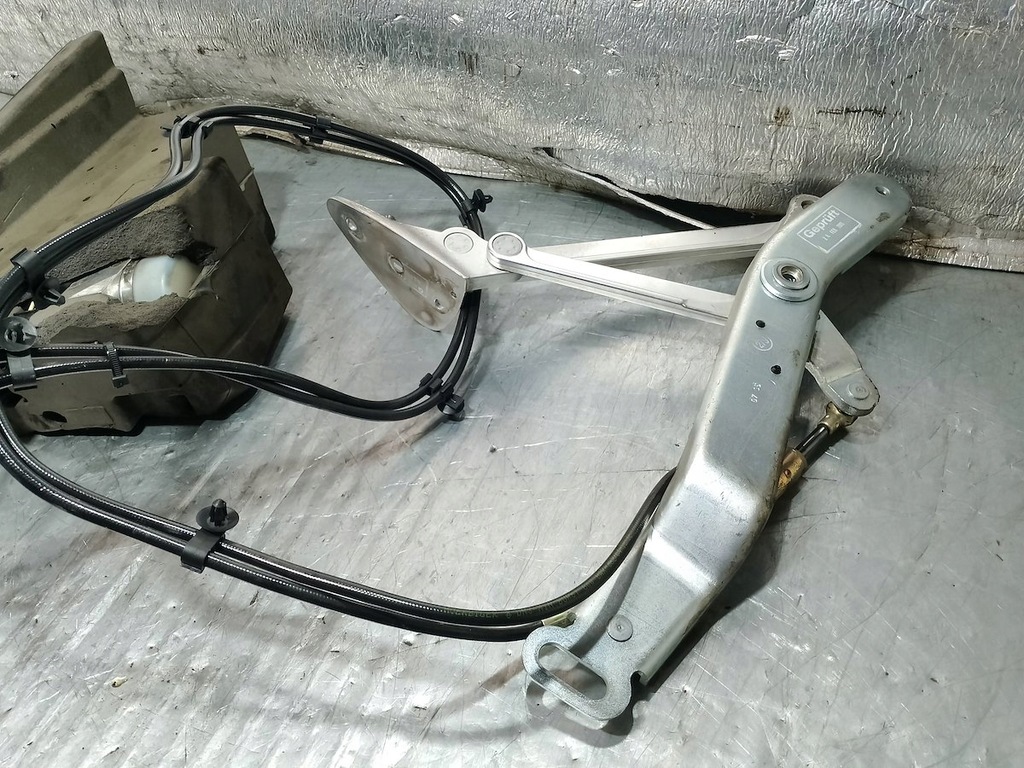 фото №8, Петли крышки багажника комплект vw phaeton 3d5827785 3d5827383a 3d5827786