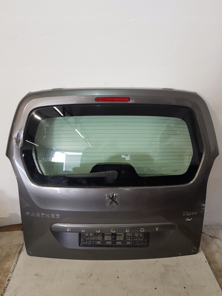 фото №1, Кришка багажника багажника peugeot partner ii 1.6hdi eur 11r ktq