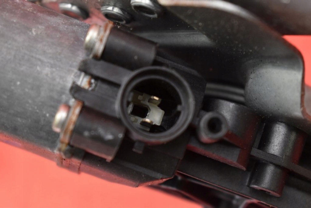 фото №5, Подъемник стекло правый перед eu 118482 dacia logan 1 i sedan 07-12