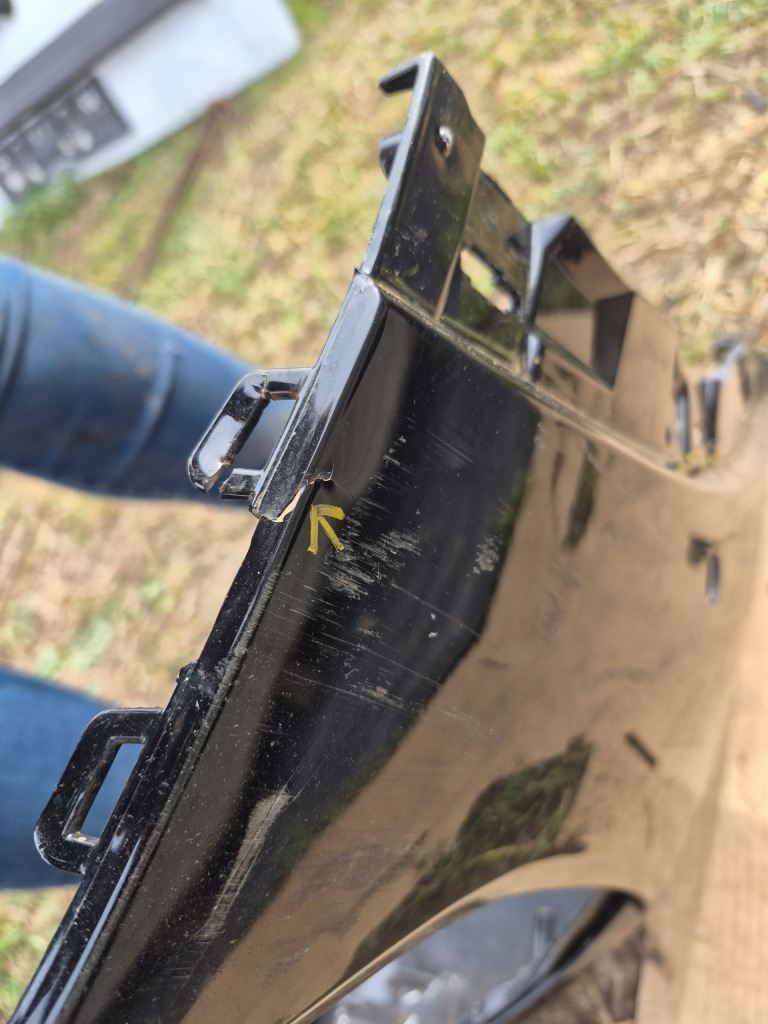 Бампер передній перед audi q5 sq5 8ma807437b решітка радіатора чорний Ціна