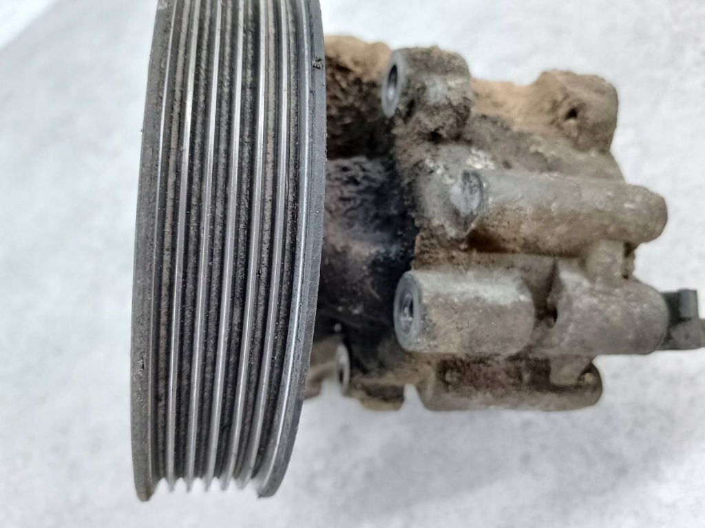 Насос усилителя opel combo d 00518523200 7613955570 1.6 cdti Киев