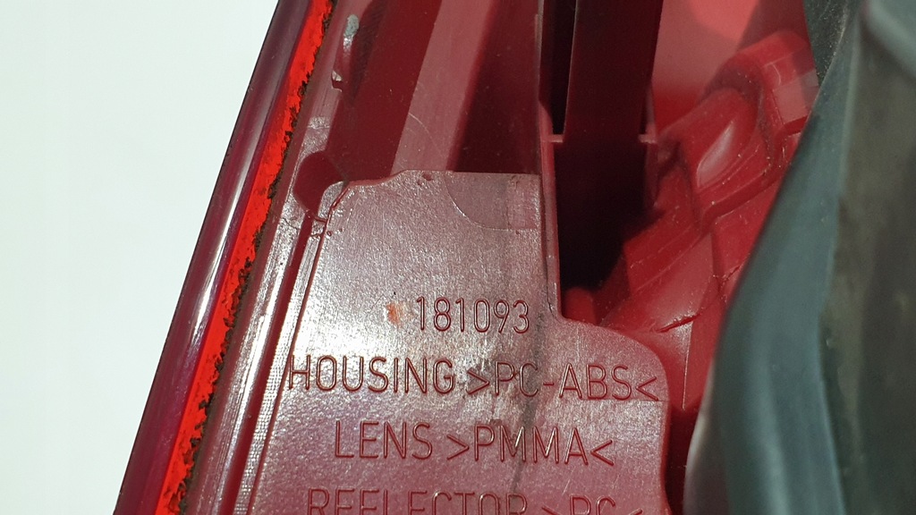 фото №5, Лампа права задня renault twingo ii lift 181093