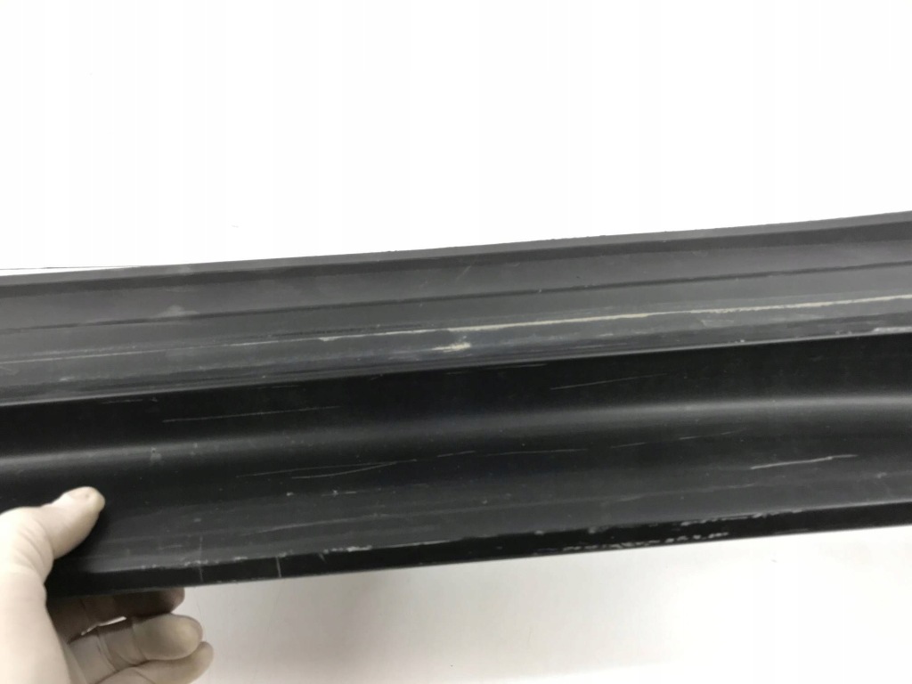 фото №13, Porsche panamera 971 порог наружный левый молдинг 971854883b