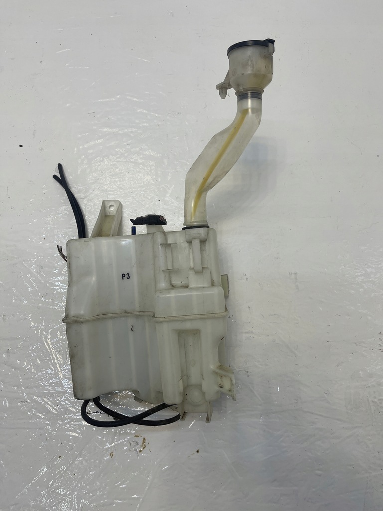 фото №1, Toyota prius iii бак жидкость омывателя