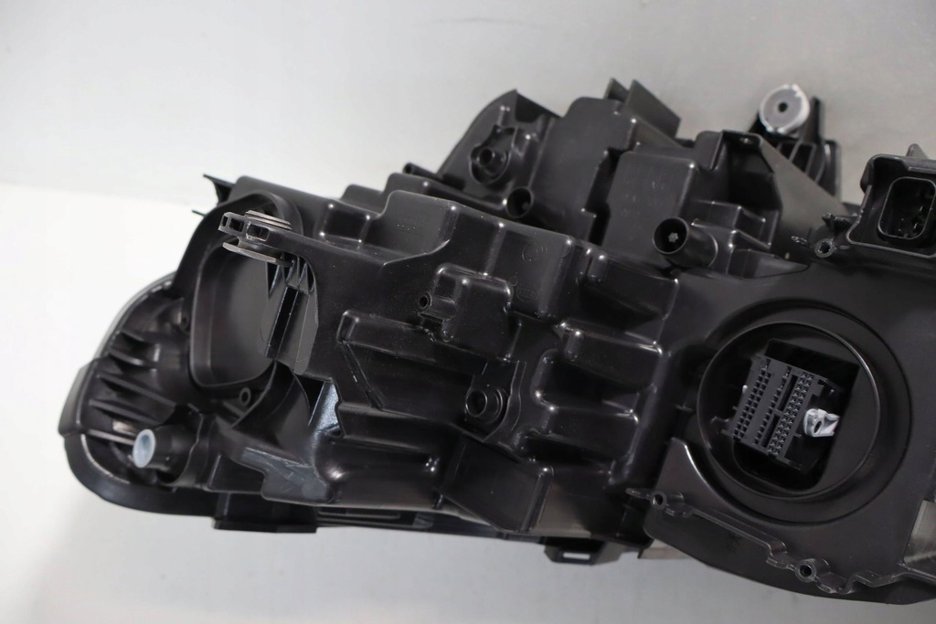 фото №8, Bmw x2 u10 фара full led shadow line правий лампа права перед 5a77ec8