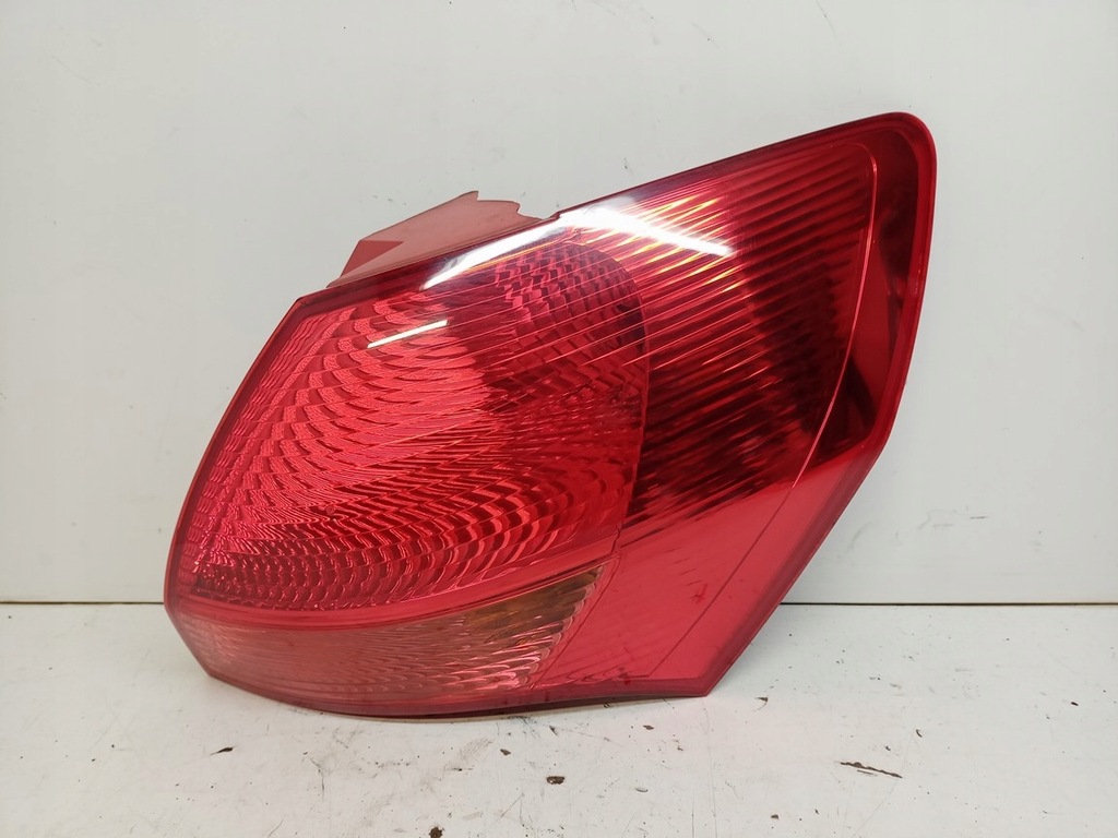 фото №1, Kia venga лампа задняя задняя правая 92402-1p000 2009-