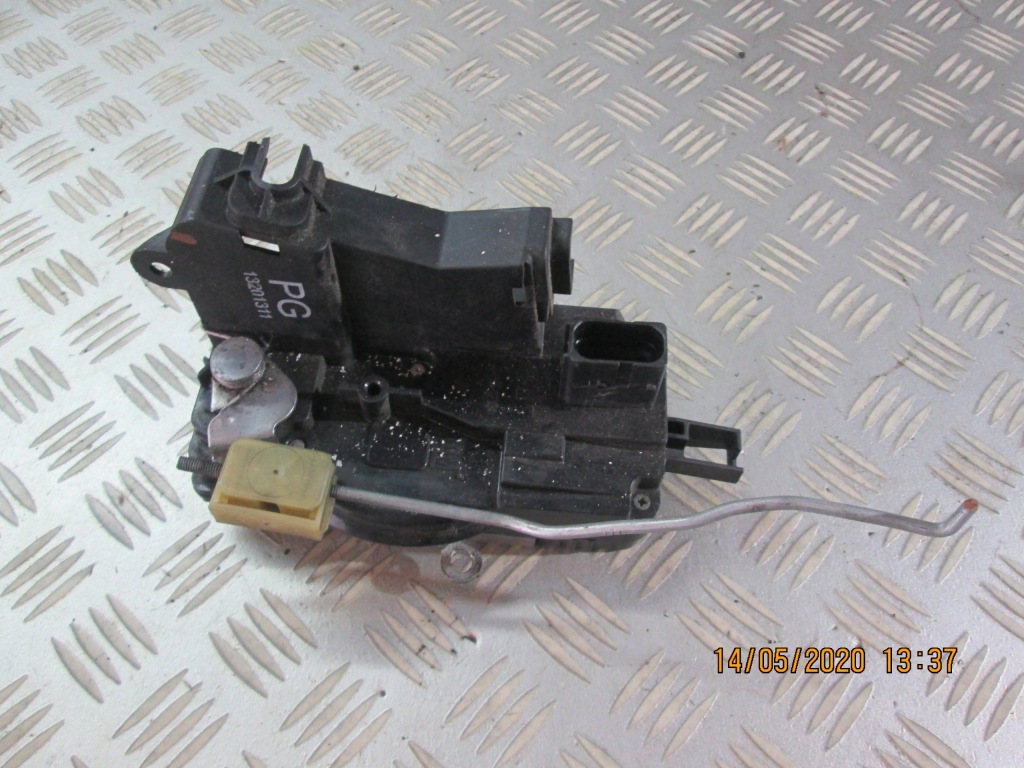 фото №1, Замок дверь левый перед signum vectra c 13201311pg