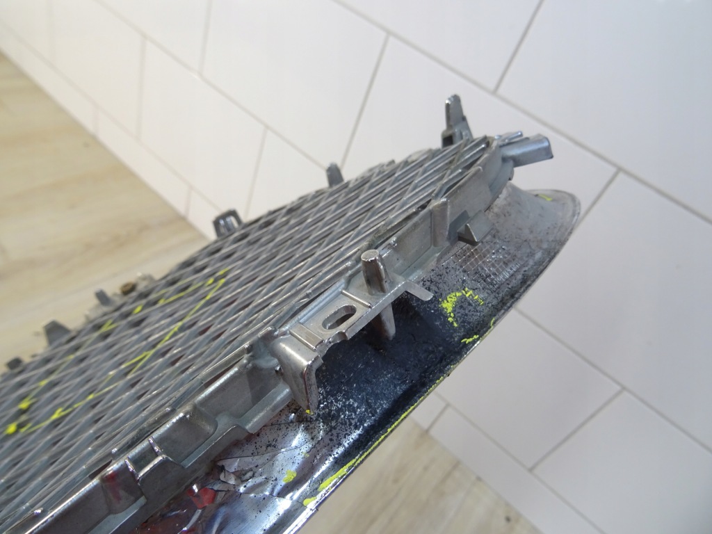 Решётка радиатора бампера перед передняя jaguar xf 250 cx2m-8a100-aa llu с Разборки