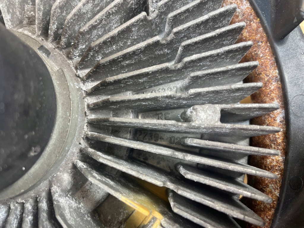 Вентилятор радиатор вязкостная муфта land rover discovery 3 pgg500030 pgg500270 Оригинал