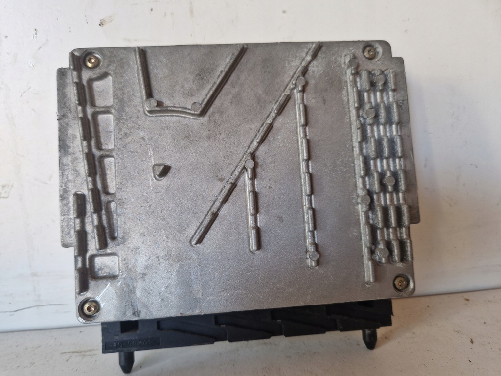 фото №6, Бортовой компьютер блок управления двигателя volvo v70 ii 2.5 tdi