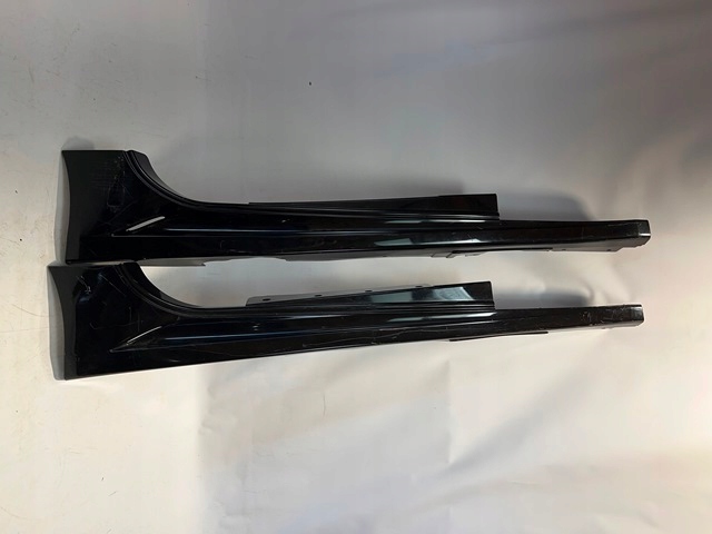 фото №8, Молдинг порог правая ferrari 599 gtb