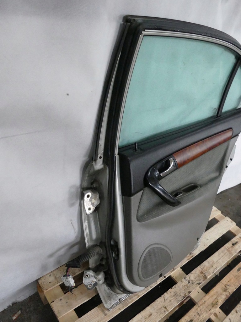 фото №12, Chevrolet evanda двері правий задня сріблястий ebg