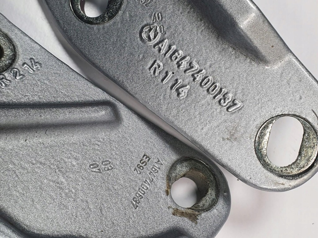 Петлі кришки задня mercedes ml w164 a1647400137 пара Доставка