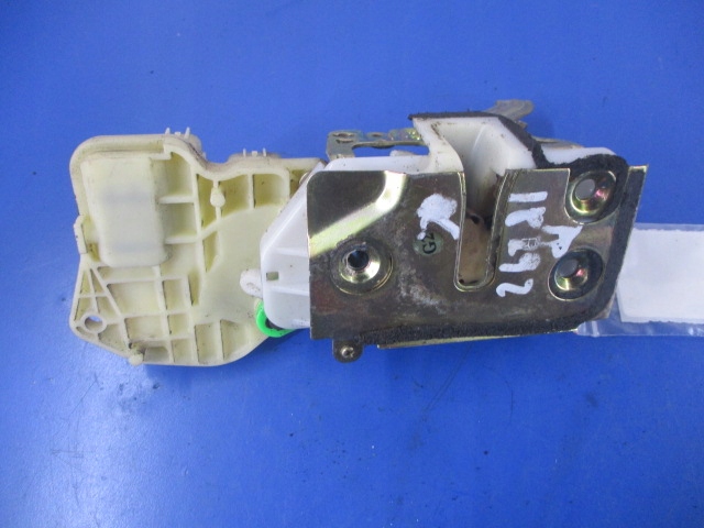 фото №1, Honda civic vii 3d замок двері правий перед 4pin