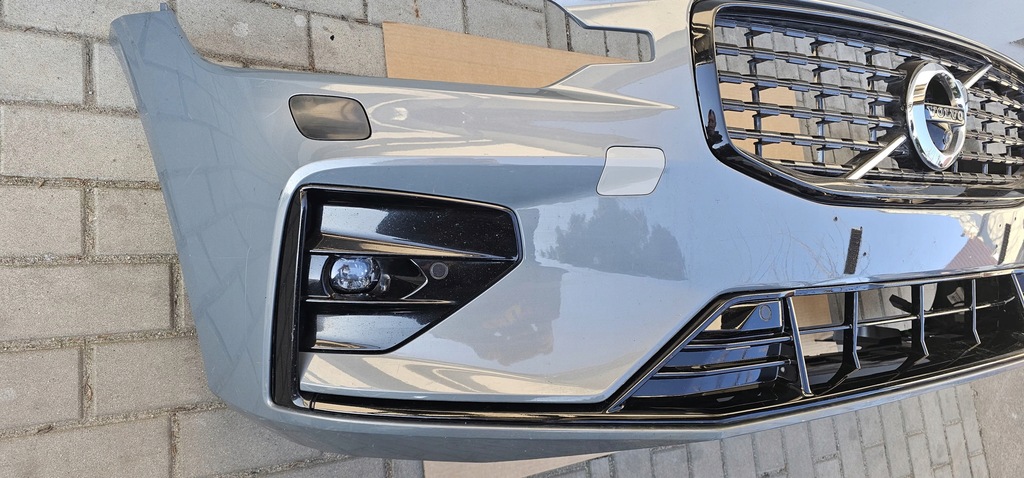 фото №2, Volvo v60 s60 iii бампер перед передний kpl r-design