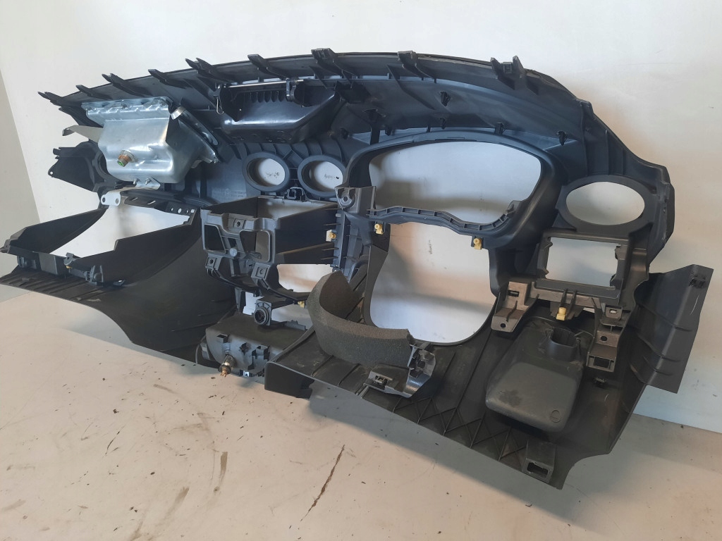 фото №9, Ford focus kombi 2.0 tdci mk2 04-08 консоль приборная панель приборная a04320-a