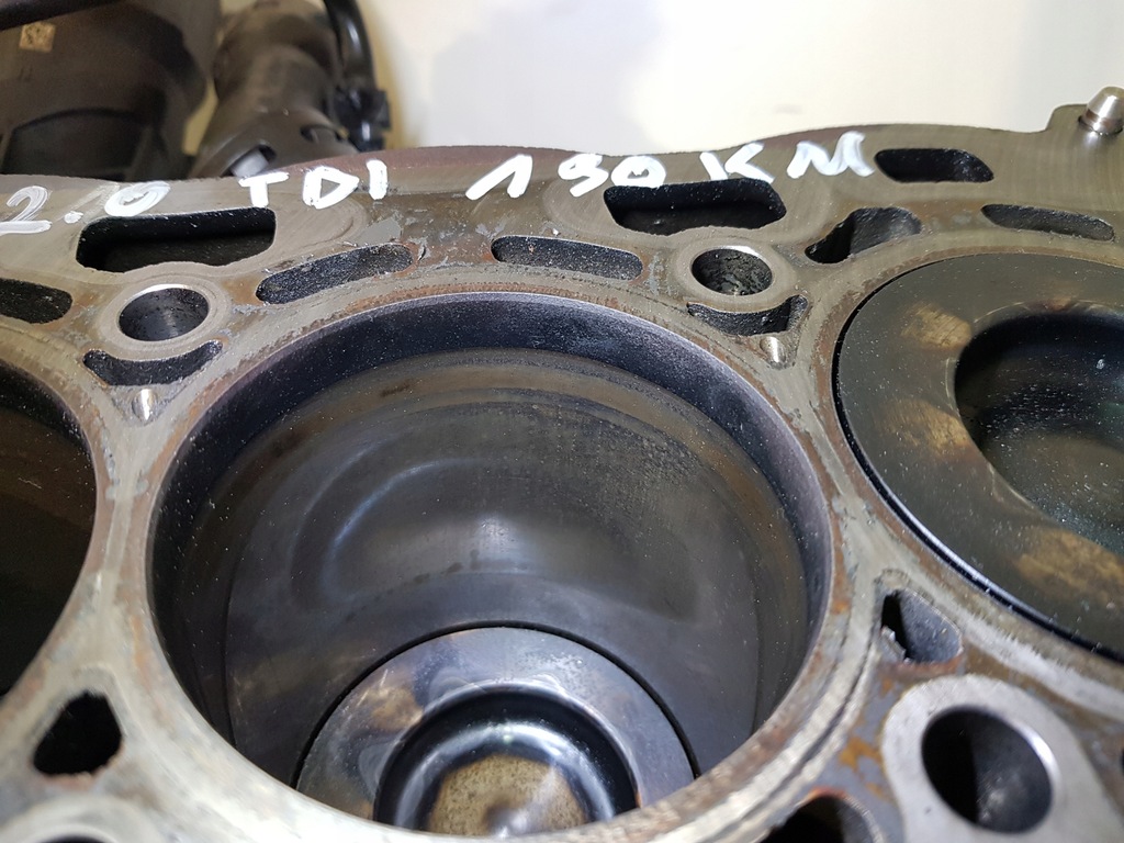 фото №8, Dół двигателя блок vw audi seat skoda 2.0 tdi det